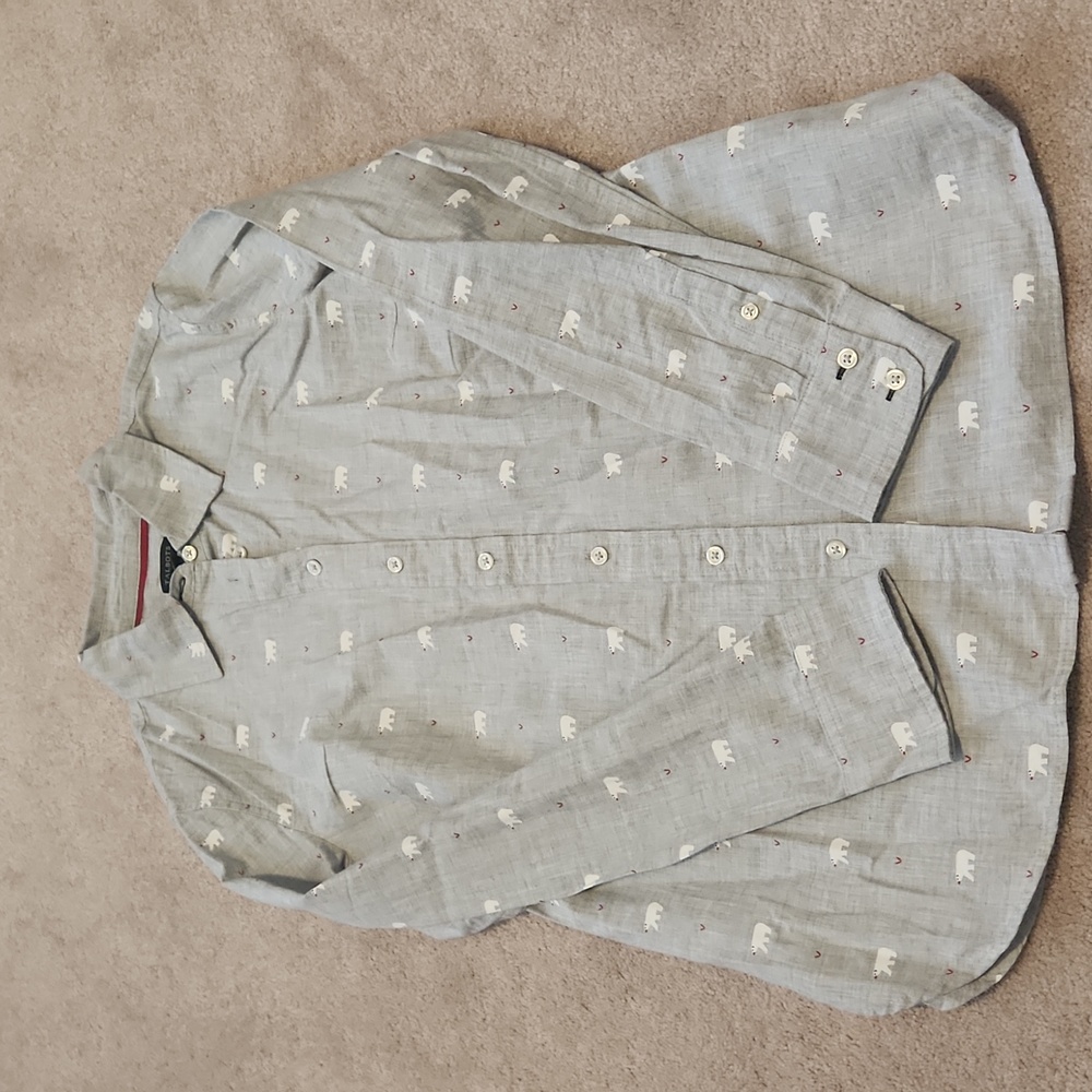 🐻‍❄️Adorable Polar Bear Button Down